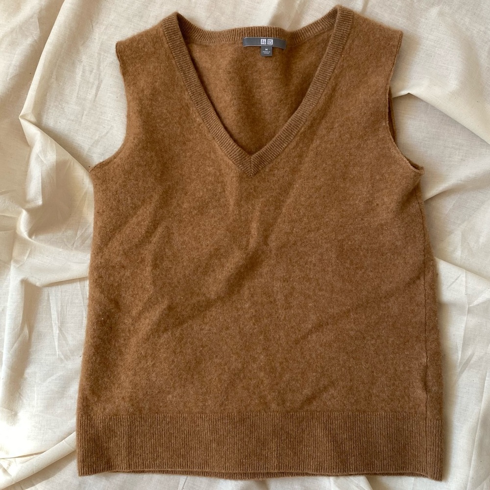 Uniqlo Brown Cashmere Tank